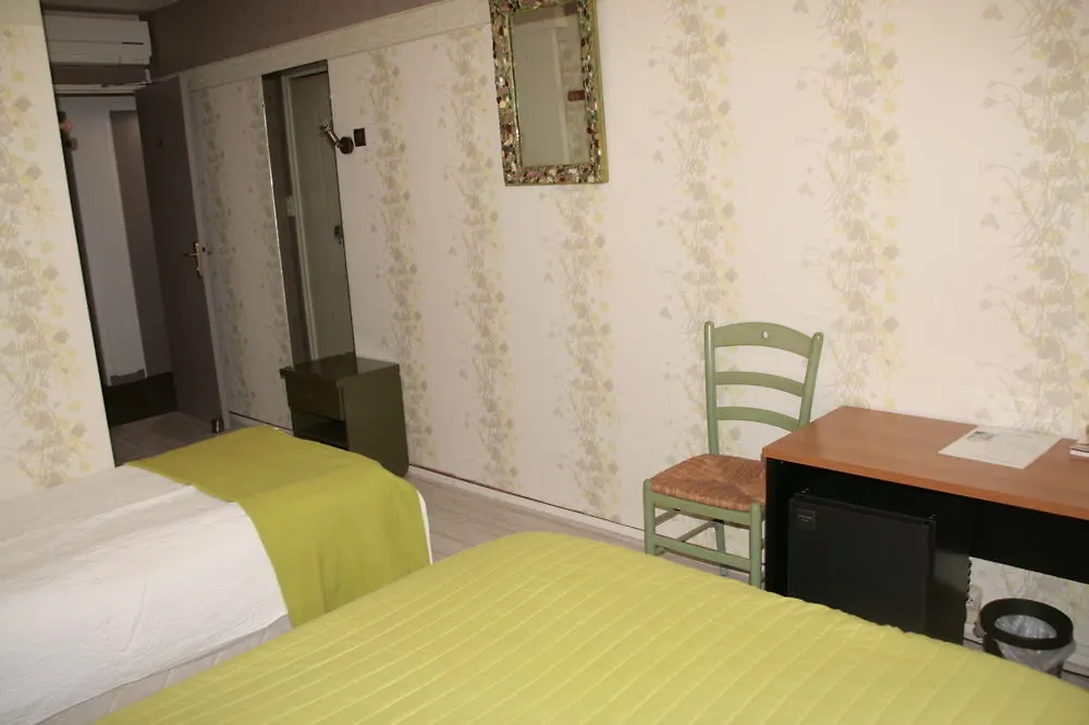 The Originals City, Hotel Azur, Fos-Sur-Mer