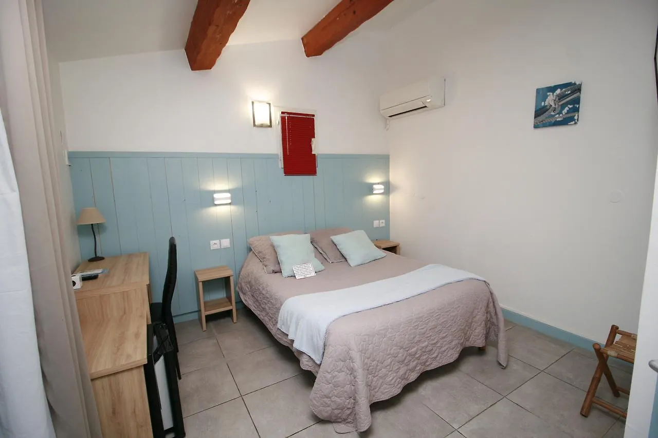 The Originals City, Hotel Azur, Fos-Sur-Mer 3*,  France
